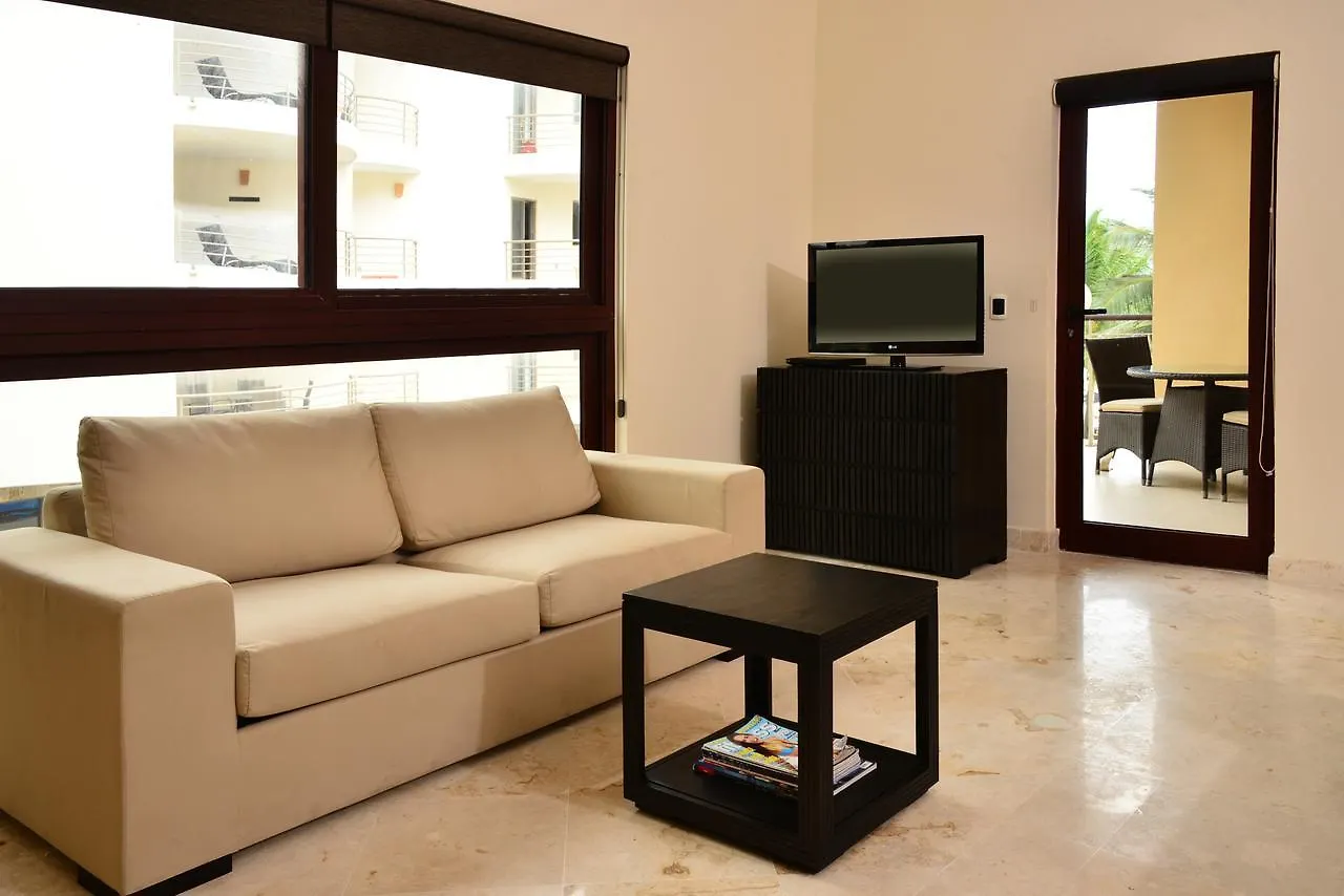 פלאייה דל כרמן El Faro Condos By Rentals Your Way פלאייה דל כרמן
