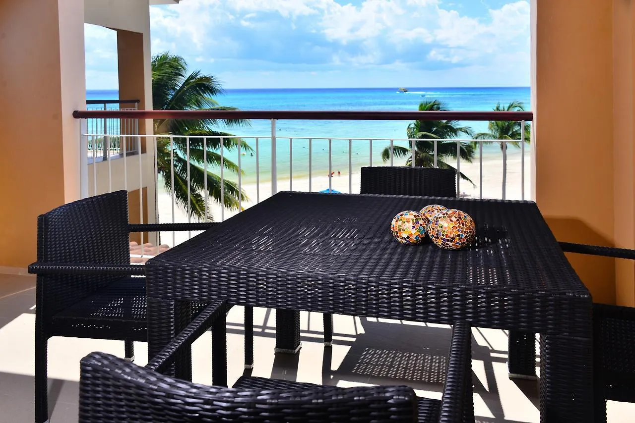 El Faro Condos By Rentals Your Way Playa del Carmen 0*,  Mexico