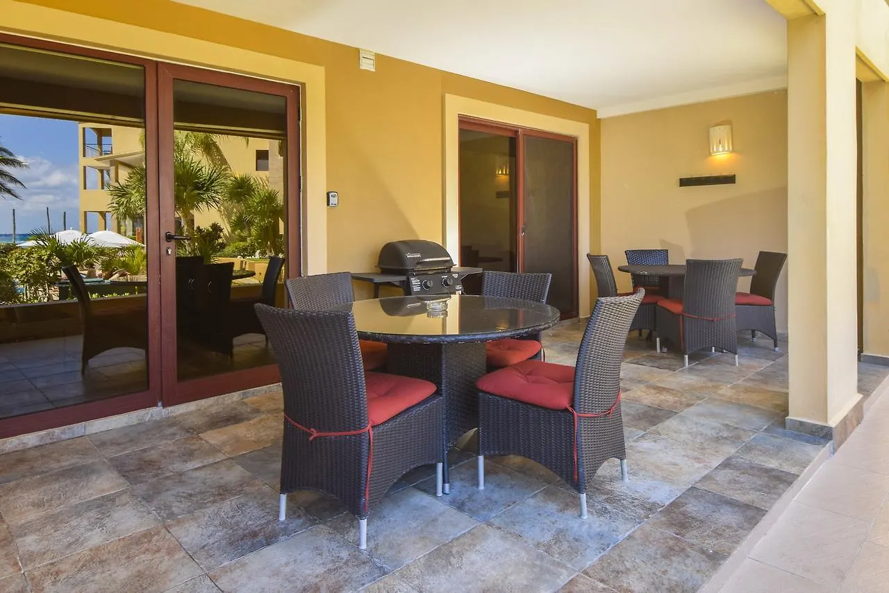 El Faro Condos By Rentals Your Way Playa del Carmen 0*,  Mexico