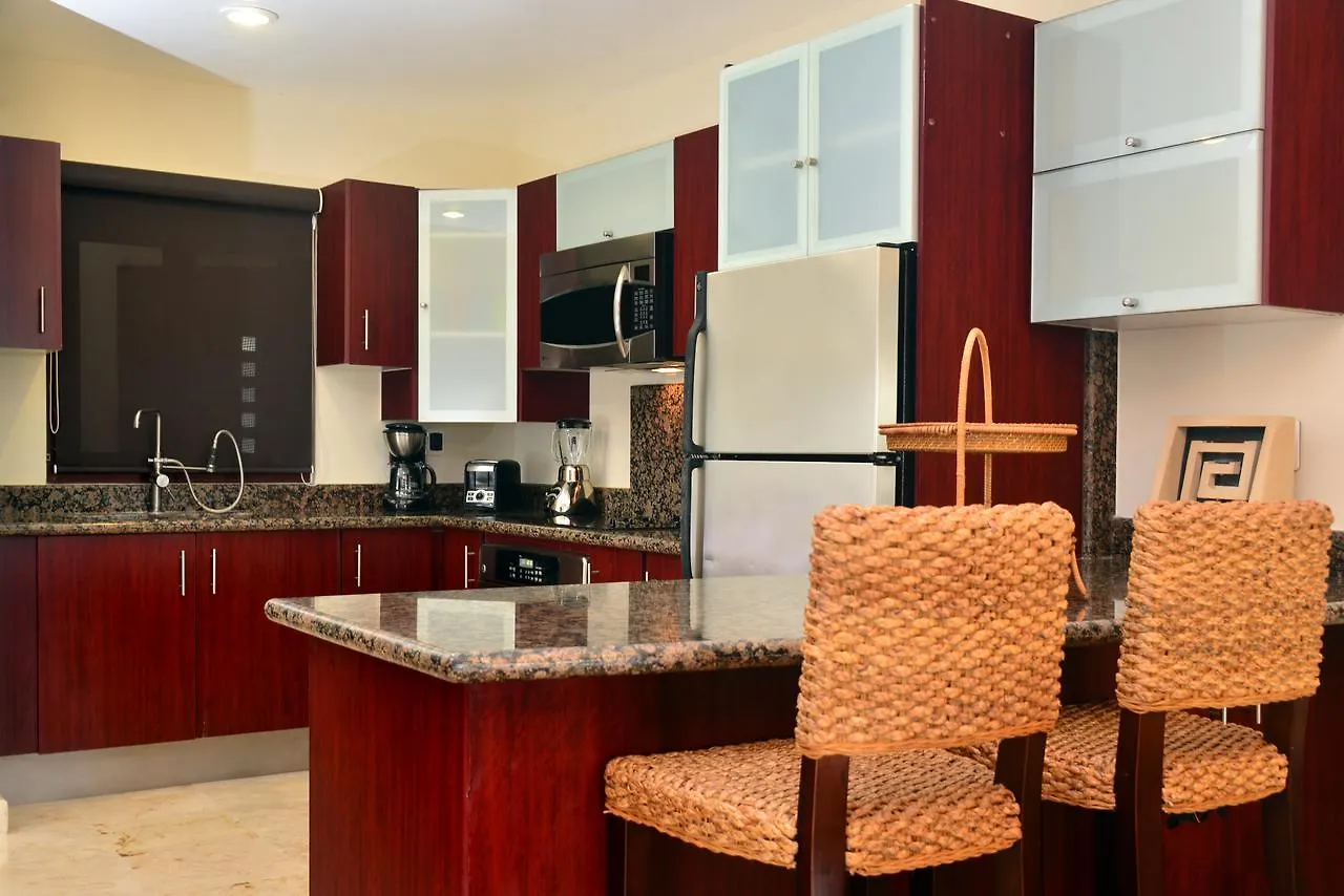 Aparthotel El Faro Condos By Rentals Your Way Playa del Carmen Mexico