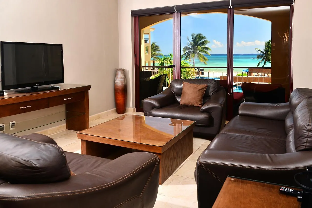 El Faro Condos By Rentals Your Way Playa del Carmen 0*,