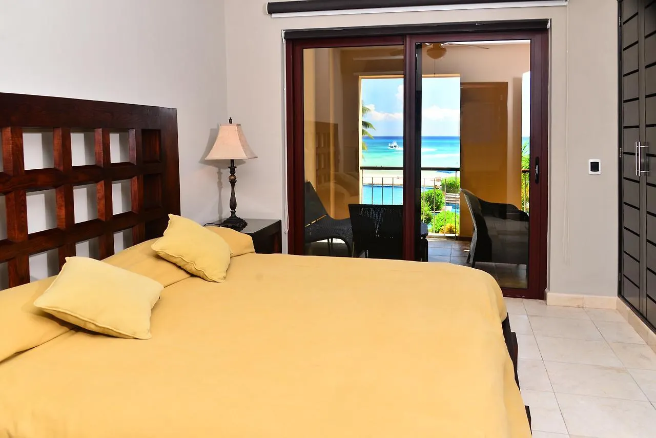 El Faro Condos By Rentals Your Way Playa del Carmen 0*,  Mexico