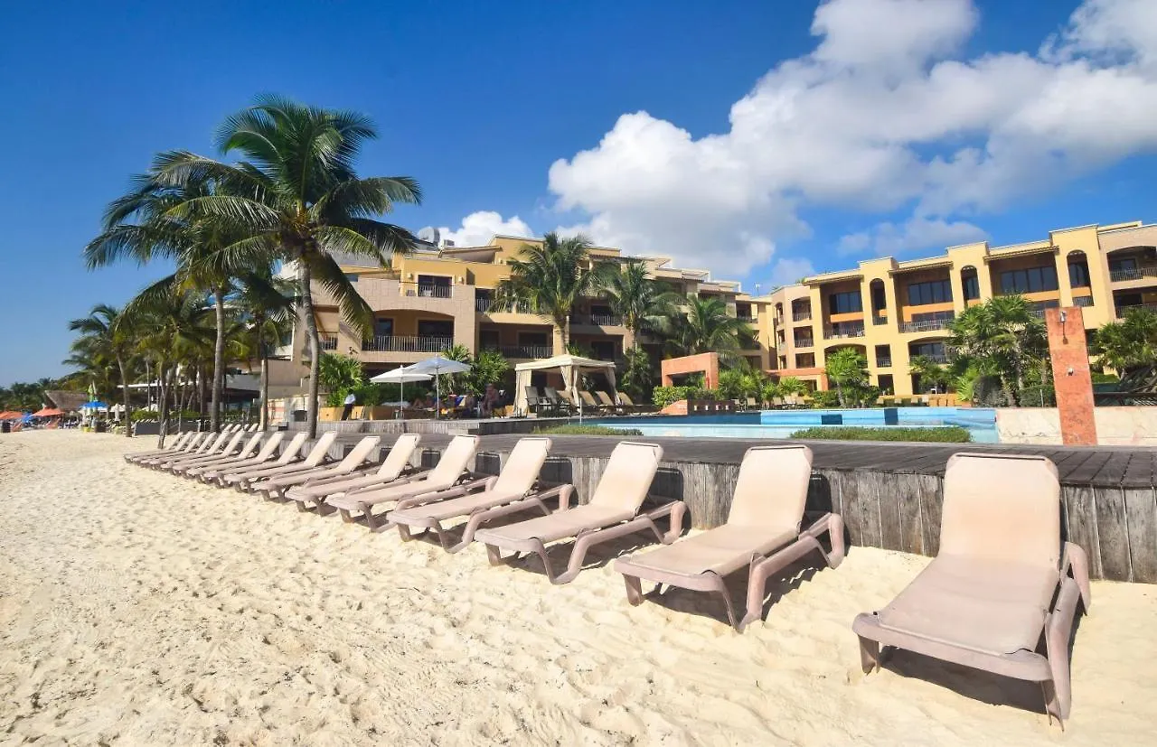 El Faro Condos By Rentals Your Way Playa del Carmen Mexico